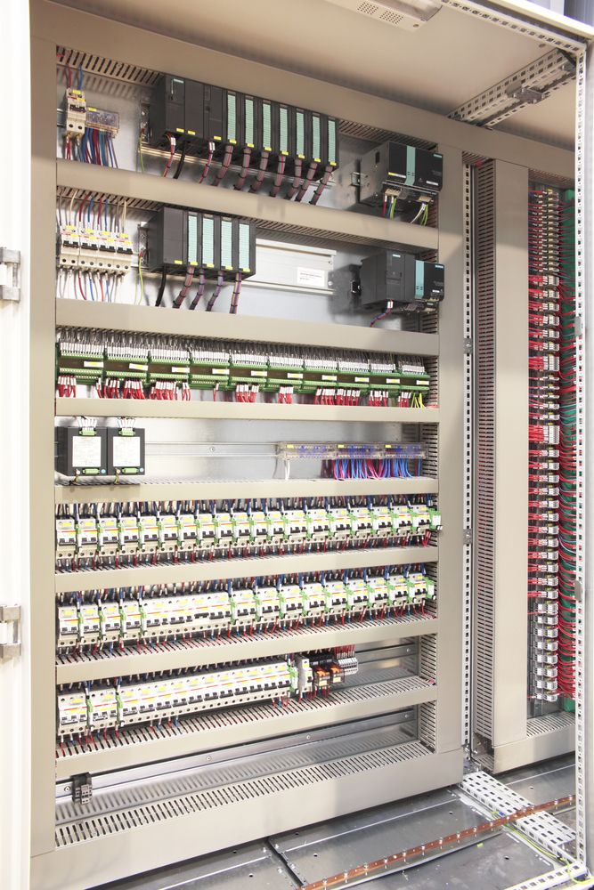 Câblage d'armoire électrique